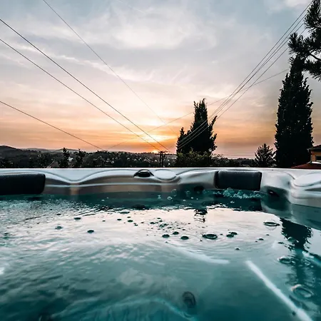 The Cypress & Vineyard Ii Villa